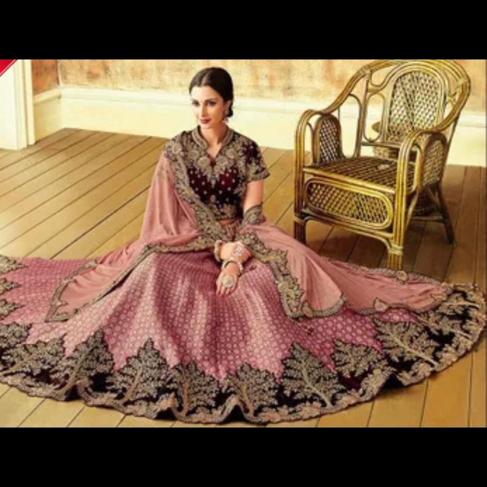 Burgundy/Pink Lengha Choli *NEW*